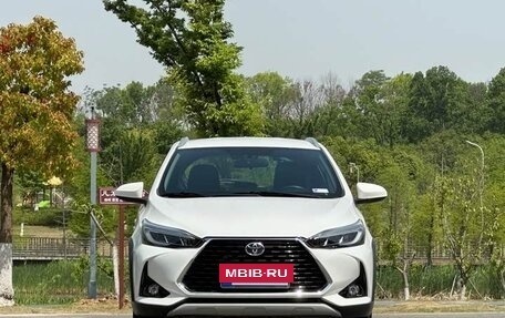 Toyota Yaris XP150 рестайлинг, 2022 год, 1 490 000 рублей, 2 фотография