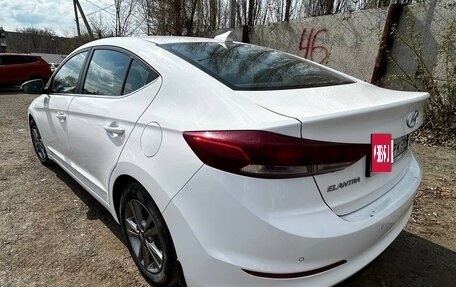 Hyundai Elantra VI рестайлинг, 2018 год, 1 600 000 рублей, 2 фотография
