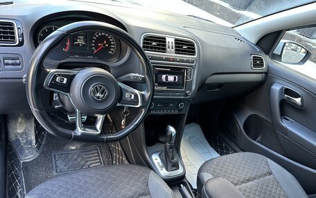 Volkswagen Polo VI (EU Market), 2018 год, 1 350 000 рублей, 7 фотография