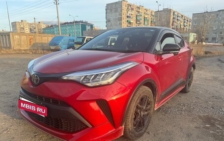 Toyota C-HR I рестайлинг, 2020 год, 1 700 000 рублей, 4 фотография