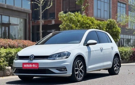 Volkswagen Golf VIII, 2020 год, 1 500 000 рублей, 1 фотография