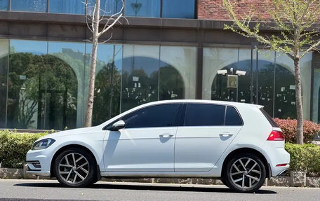 Volkswagen Golf VIII, 2020 год, 1 500 000 рублей, 3 фотография