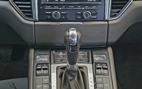 Porsche Macan I рестайлинг, 2015 год, 3 100 000 рублей, 13 фотография