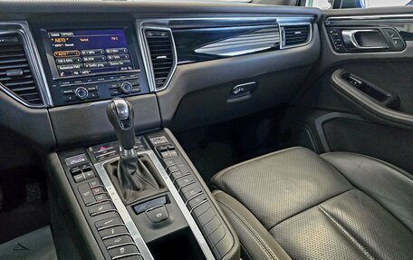Porsche Macan I рестайлинг, 2015 год, 3 100 000 рублей, 14 фотография