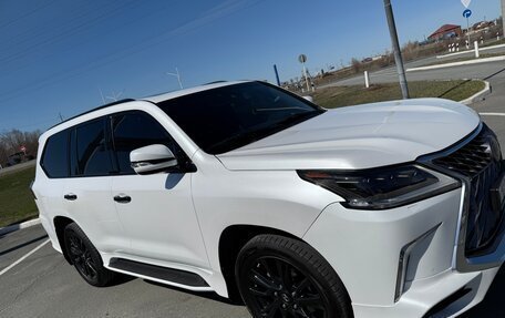 Lexus LX III, 2020 год, 8 450 000 рублей, 3 фотография