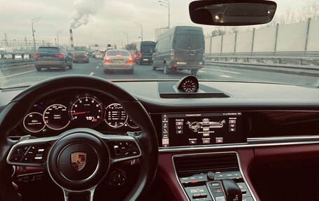 Porsche Panamera II рестайлинг, 2018 год, 4 300 000 рублей, 7 фотография