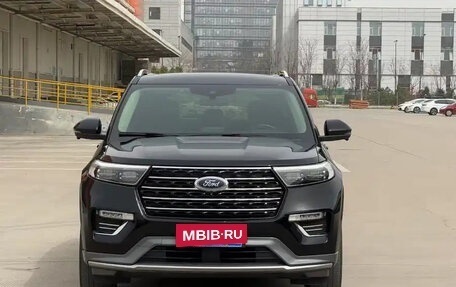 Ford Explorer VI, 2020 год, 3 100 000 рублей, 2 фотография