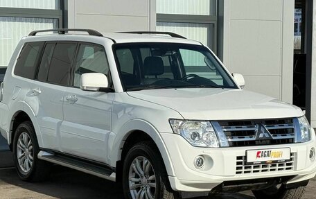 Mitsubishi Pajero IV, 2012 год, 1 930 000 рублей, 3 фотография