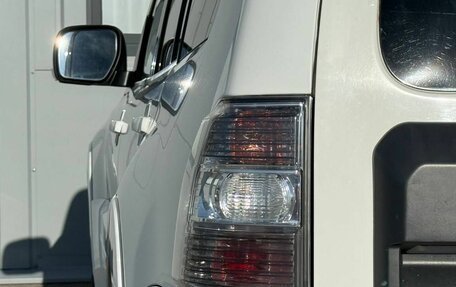 Mitsubishi Pajero IV, 2012 год, 1 930 000 рублей, 24 фотография