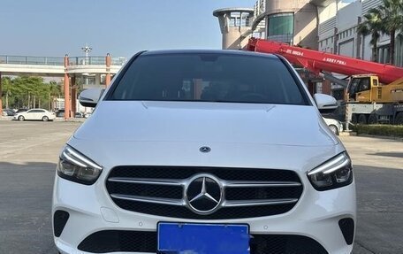 Mercedes-Benz B-Класс, 2021 год, 1 750 200 рублей, 3 фотография