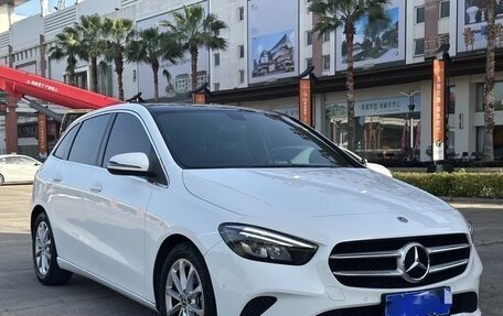 Mercedes-Benz B-Класс, 2021 год, 1 750 200 рублей, 2 фотография