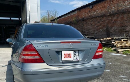 Mercedes-Benz C-Класс, 2004 год, 880 000 рублей, 3 фотография