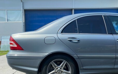 Mercedes-Benz C-Класс, 2004 год, 880 000 рублей, 6 фотография