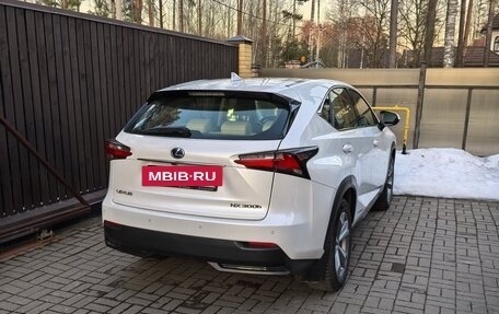 Lexus NX I, 2014 год, 3 200 000 рублей, 3 фотография