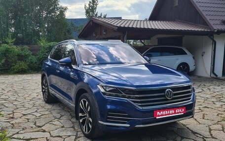 Volkswagen Touareg III, 2018 год, 3 800 000 рублей, 4 фотография