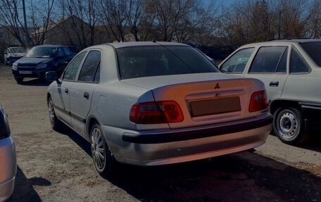 Mitsubishi Carisma I, 2003 год, 330 000 рублей, 4 фотография