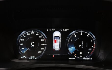 Volvo V60 Cross Country II, 2021 год, 3 430 000 рублей, 11 фотография