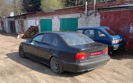 BMW 5 серия, 1996 год, 550 000 рублей, 1 фотография