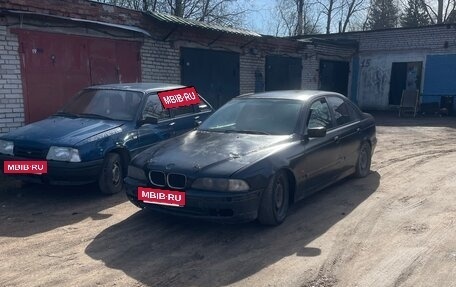 BMW 5 серия, 1996 год, 550 000 рублей, 3 фотография