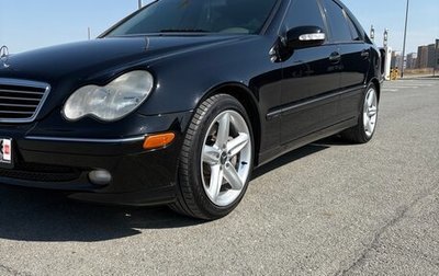 Mercedes-Benz C-Класс, 2004 год, 1 200 000 рублей, 1 фотография