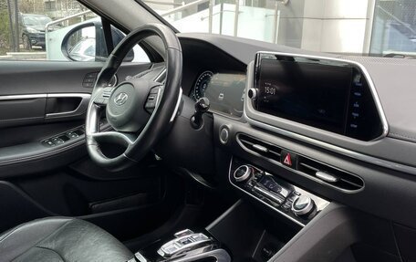 Hyundai Sonata VIII, 2019 год, 2 690 000 рублей, 12 фотография