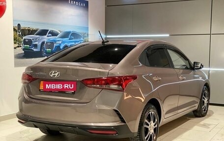 Hyundai Solaris II рестайлинг, 2021 год, 1 520 000 рублей, 5 фотография