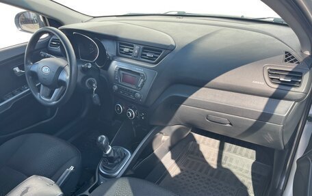 KIA Rio III рестайлинг, 2012 год, 850 000 рублей, 9 фотография