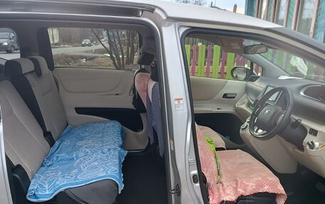 Toyota Sienta II, 2017 год, 1 350 000 рублей, 8 фотография