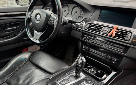 BMW 5 серия, 2010 год, 1 600 000 рублей, 8 фотография