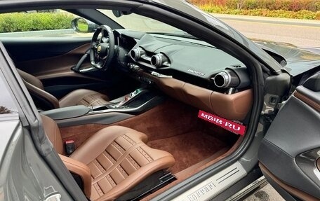 Ferrari 812, 2021 год, 63 000 000 рублей, 37 фотография