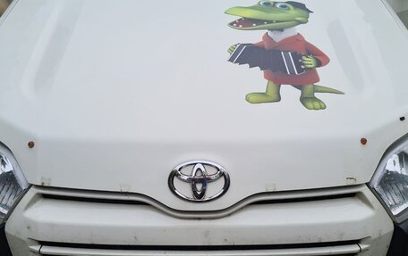 Toyota Succeed I рестайлинг, 2017 год, 1 400 000 рублей, 14 фотография