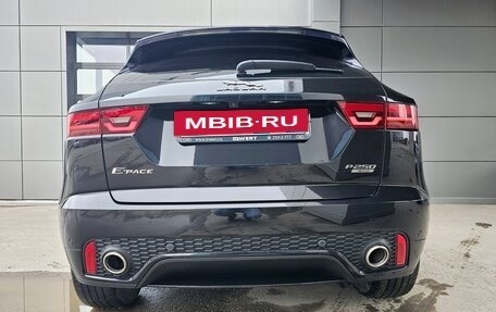 Jaguar E-Pace, 2018 год, 2 890 000 рублей, 3 фотография