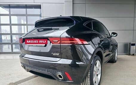 Jaguar E-Pace, 2018 год, 2 890 000 рублей, 4 фотография