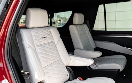 Cadillac Escalade V, 2024 год, 26 000 000 рублей, 32 фотография