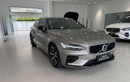 Volvo S60 III, 2020 год, 1 999 039 рублей, 10 фотография