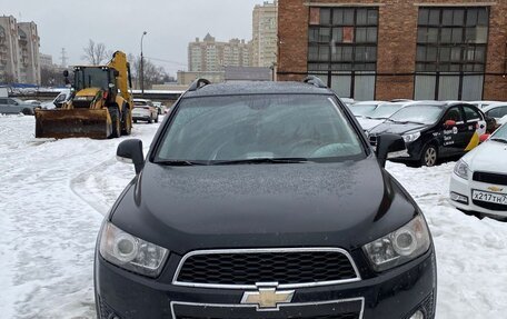 Chevrolet Captiva I, 2014 год, 1 070 000 рублей, 2 фотография