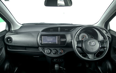 Toyota Vitz, 2019 год, 1 050 000 рублей, 5 фотография