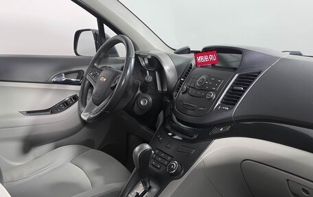 Chevrolet Orlando I, 2012 год, 1 037 000 рублей, 10 фотография