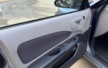 Nissan Wingroad III, 2002 год, 460 000 рублей, 26 фотография