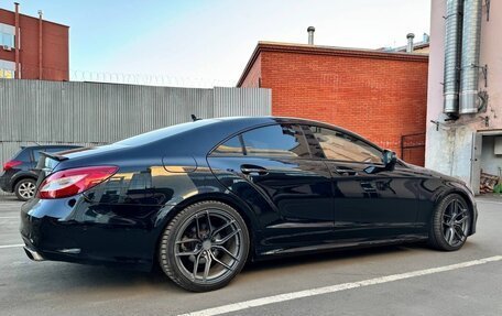 Mercedes-Benz CLS, 2016 год, 3 180 000 рублей, 4 фотография