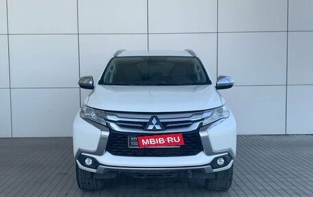 Mitsubishi Pajero Sport III рестайлинг, 2017 год, 2 299 000 рублей, 2 фотография
