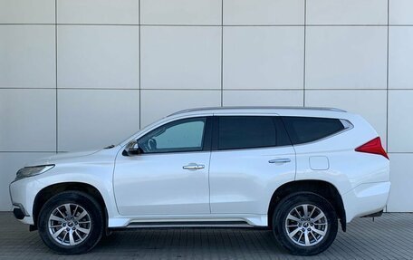 Mitsubishi Pajero Sport III рестайлинг, 2017 год, 2 299 000 рублей, 10 фотография