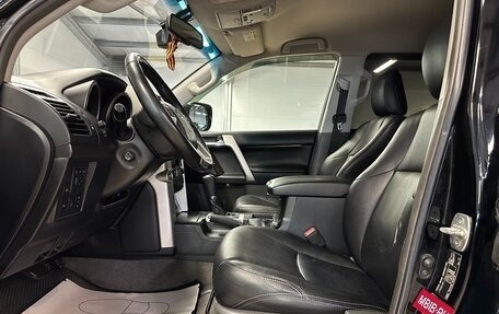 Toyota Land Cruiser Prado 150 рестайлинг 2, 2013 год, 2 799 000 рублей, 24 фотография