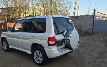 Mitsubishi Pajero iO, 2003 год, 720 000 рублей, 4 фотография