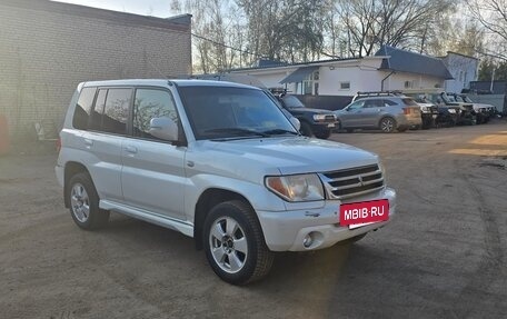 Mitsubishi Pajero iO, 2003 год, 720 000 рублей, 3 фотография