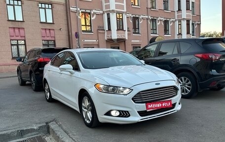 Ford Fusion (North America) II, 2015 год, 990 000 рублей, 1 фотография