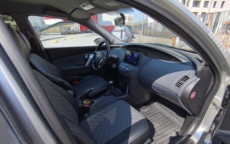 Nissan Primera III, 2006 год, 700 000 рублей, 17 фотография