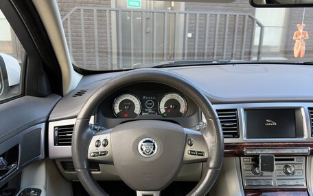 Jaguar XF I рестайлинг, 2008 год, 1 320 000 рублей, 22 фотография