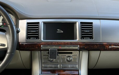 Jaguar XF I рестайлинг, 2008 год, 1 320 000 рублей, 23 фотография
