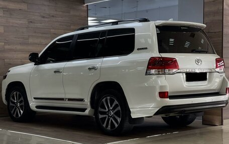 Toyota Land Cruiser 200, 2017 год, 7 350 000 рублей, 7 фотография